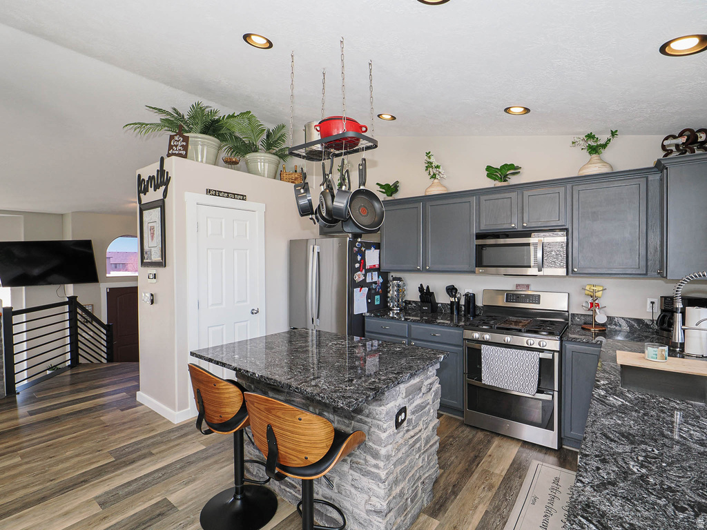 2747 S HARDMAN CV Magna, UT 84044