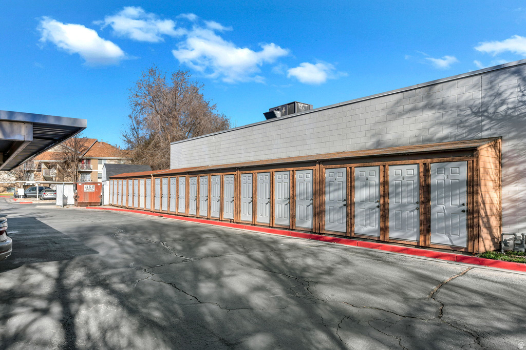 1273 N RIVERSIDE AVE #6 Provo, UT 84604