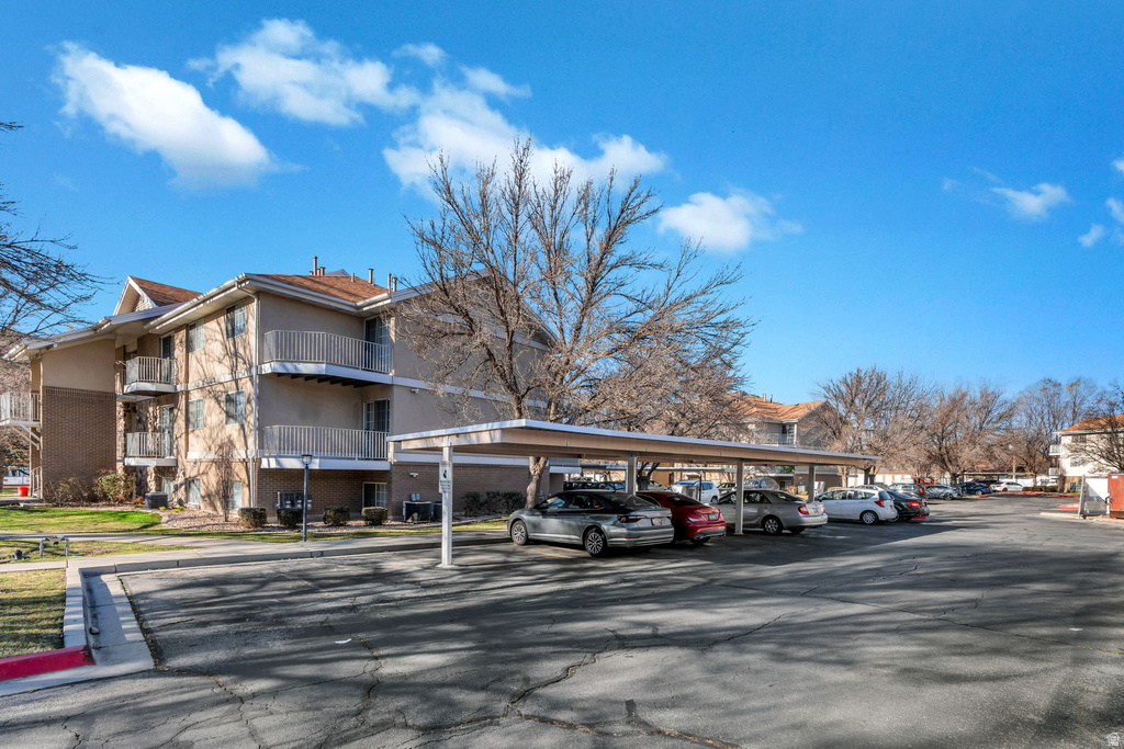 1273 N RIVERSIDE AVE #6 Provo, UT 84604