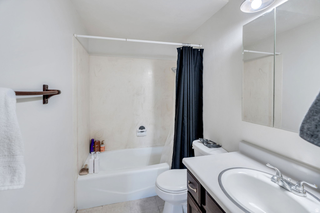 1676 N HICKORY LN Provo, UT 84604