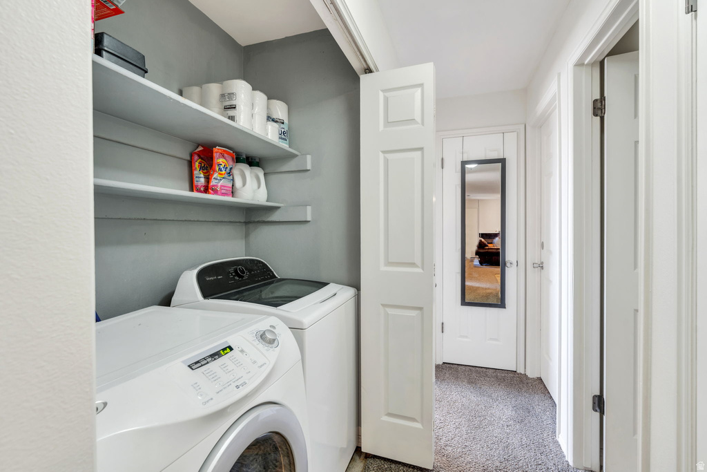 1676 N HICKORY LN Provo, UT 84604