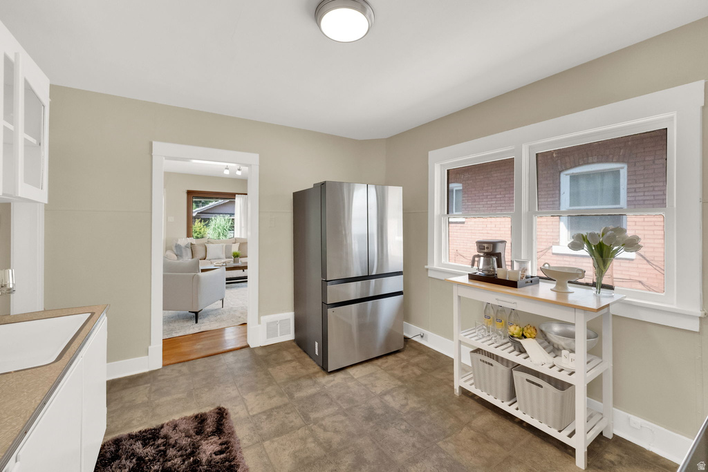 352 E GARFIELD AVE Salt Lake City, UT 84115