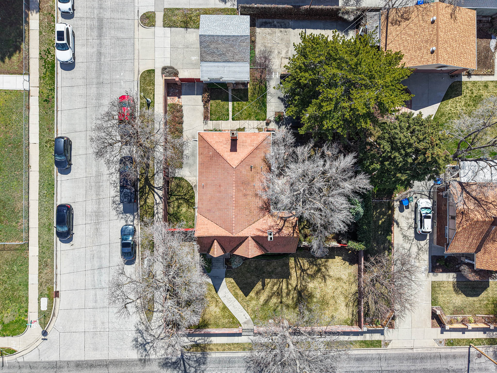 2010 E 2100 S Salt Lake City, UT 84109