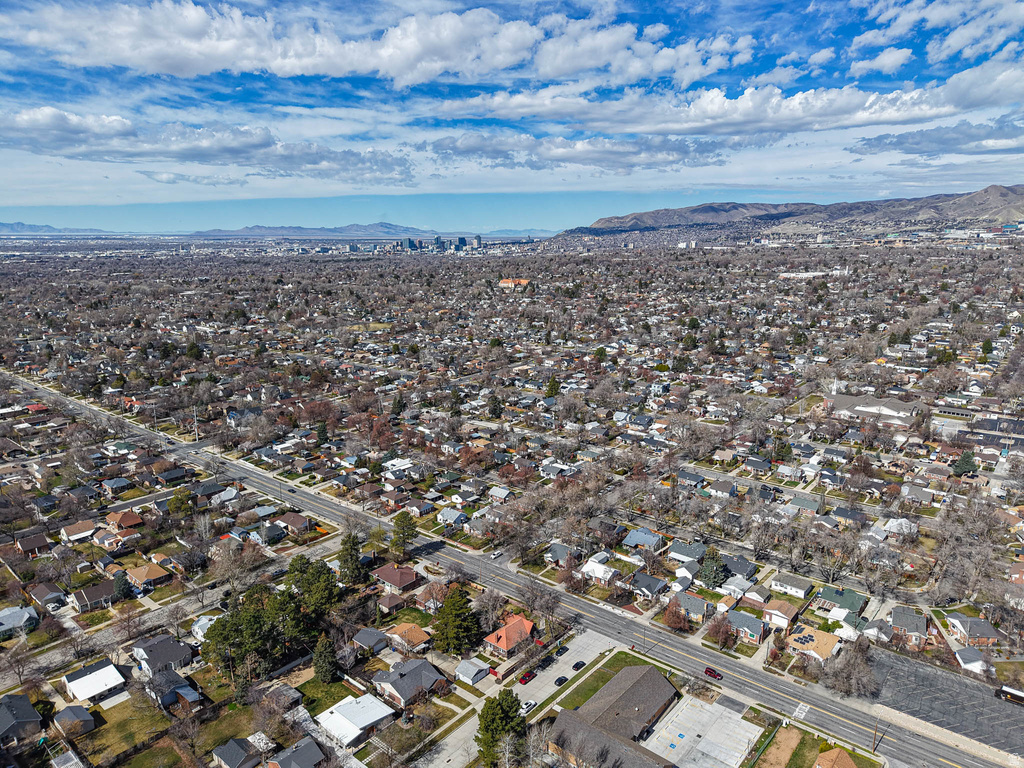 2010 E 2100 S Salt Lake City, UT 84109