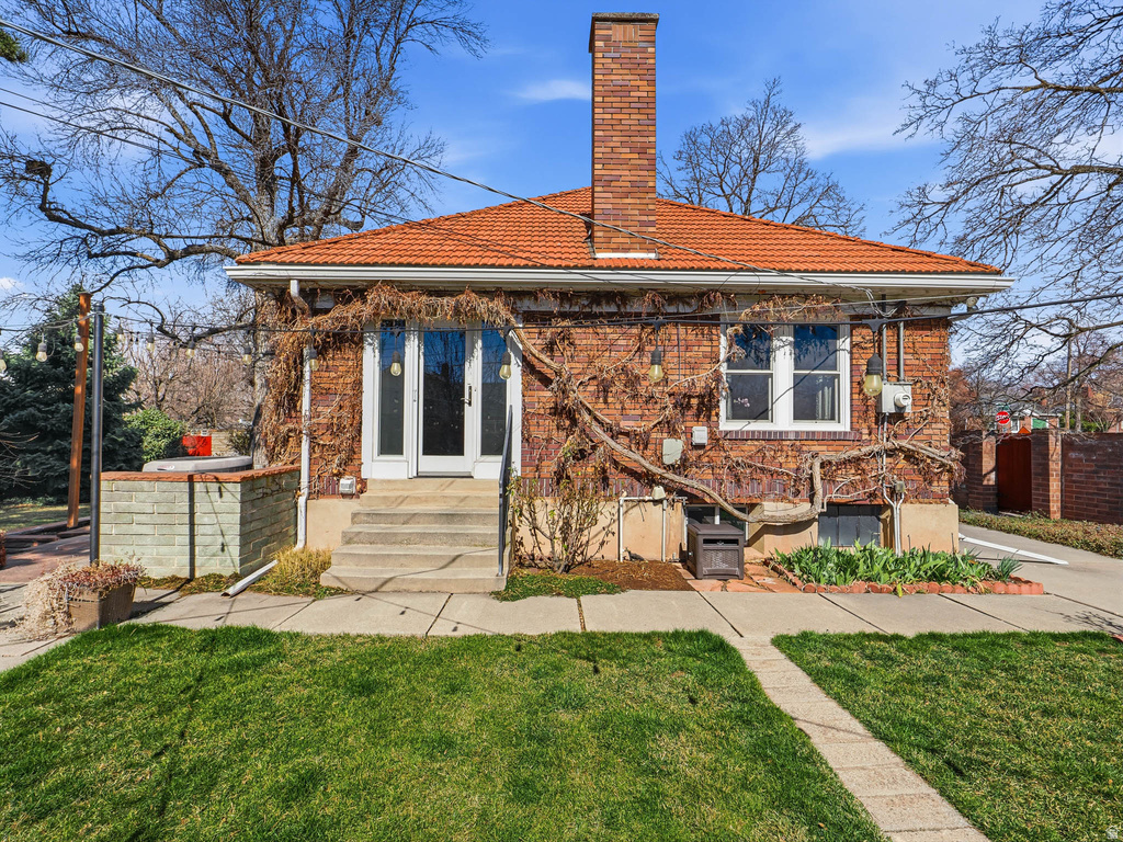 2010 E 2100 S Salt Lake City, UT 84109