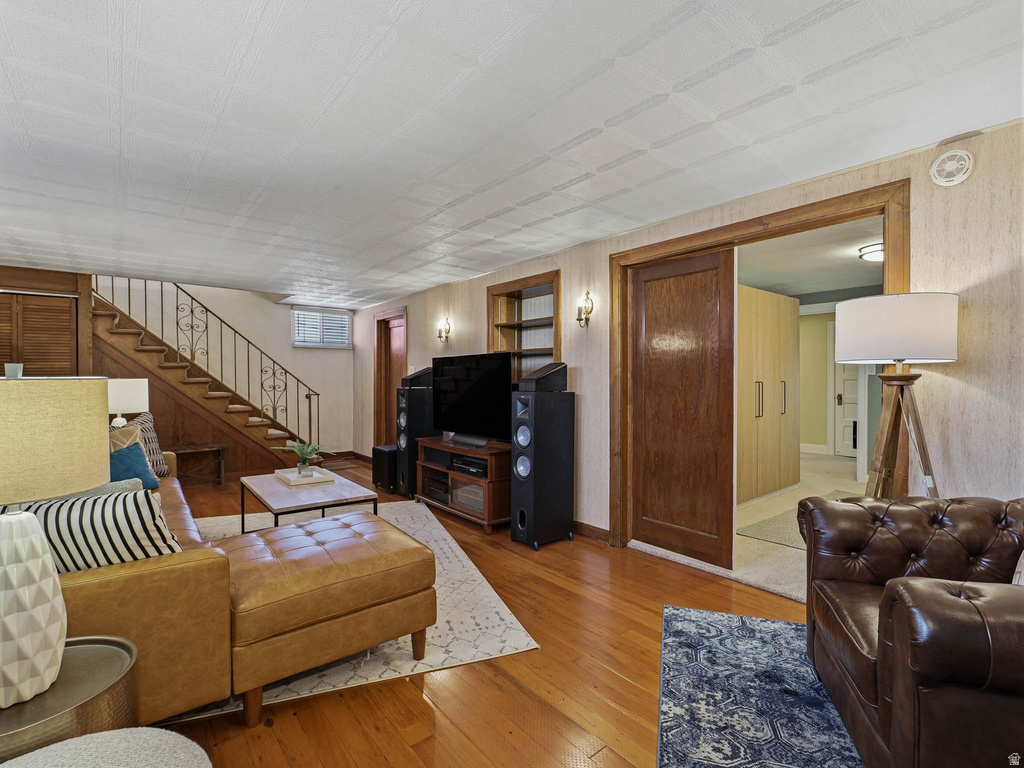 2010 E 2100 S Salt Lake City, UT 84109