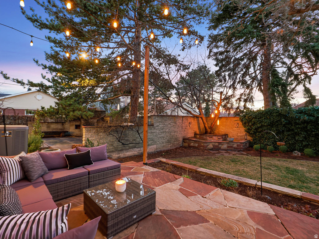 2010 E 2100 S Salt Lake City, UT 84109