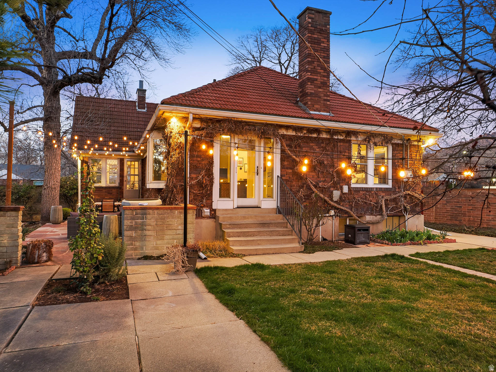 2010 E 2100 S Salt Lake City, UT 84109