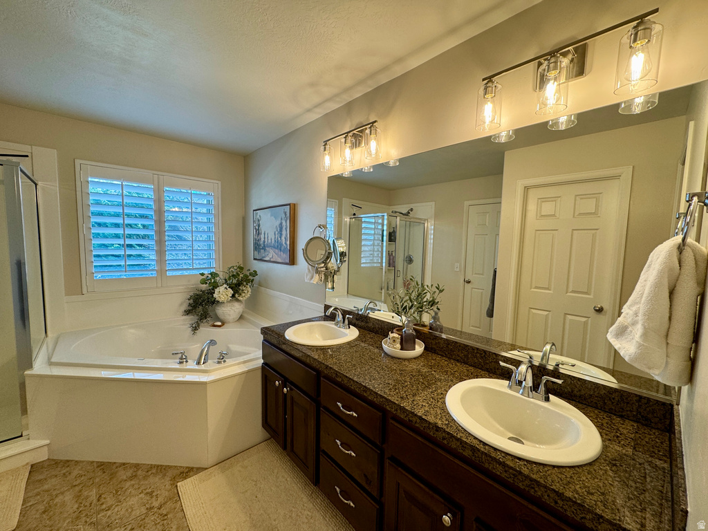 1503 DAYLILY CIR Farmington, UT 84025