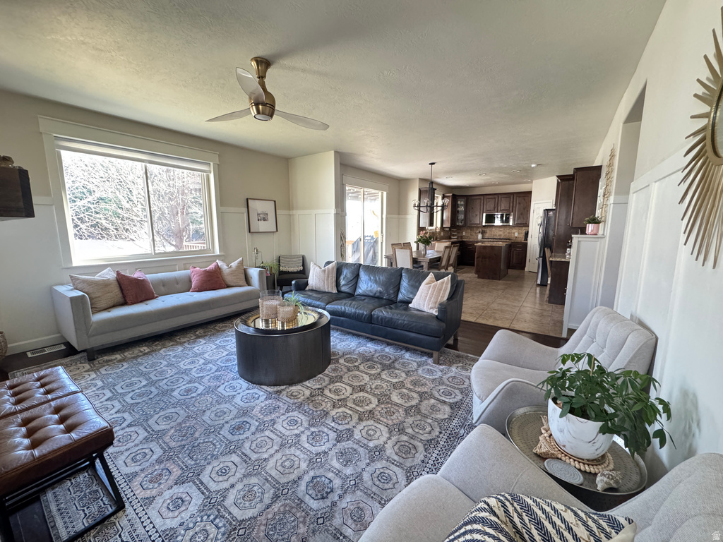 1503 DAYLILY CIR Farmington, UT 84025