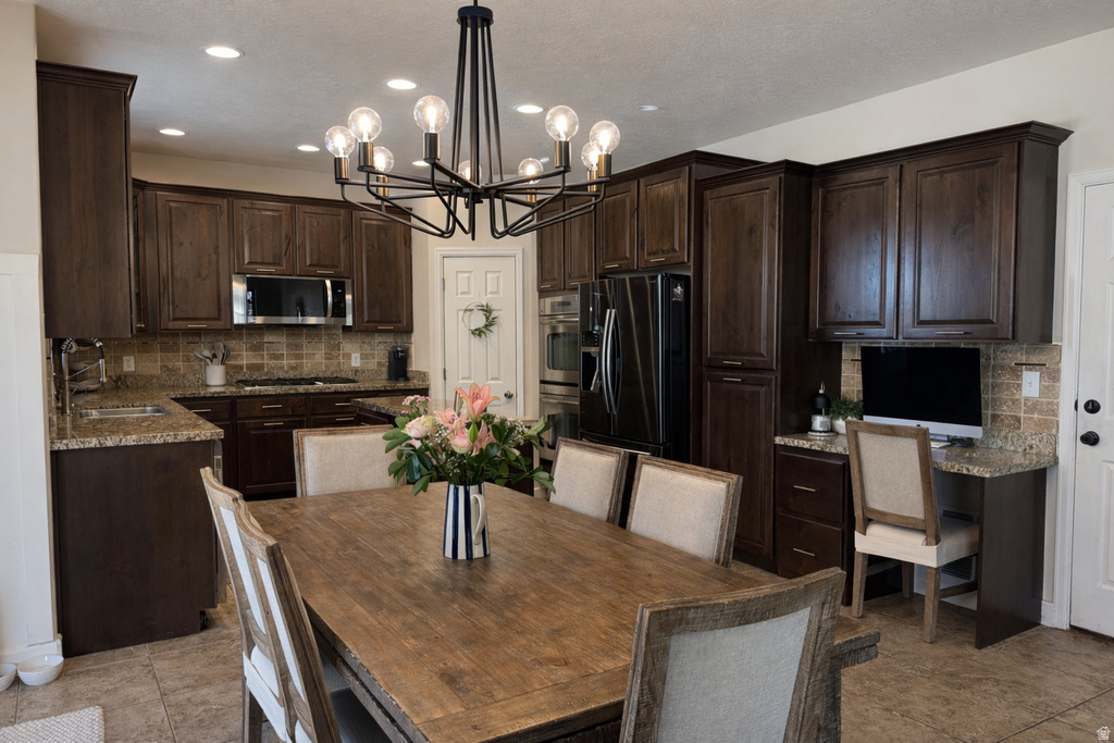 1503 DAYLILY CIR Farmington, UT 84025