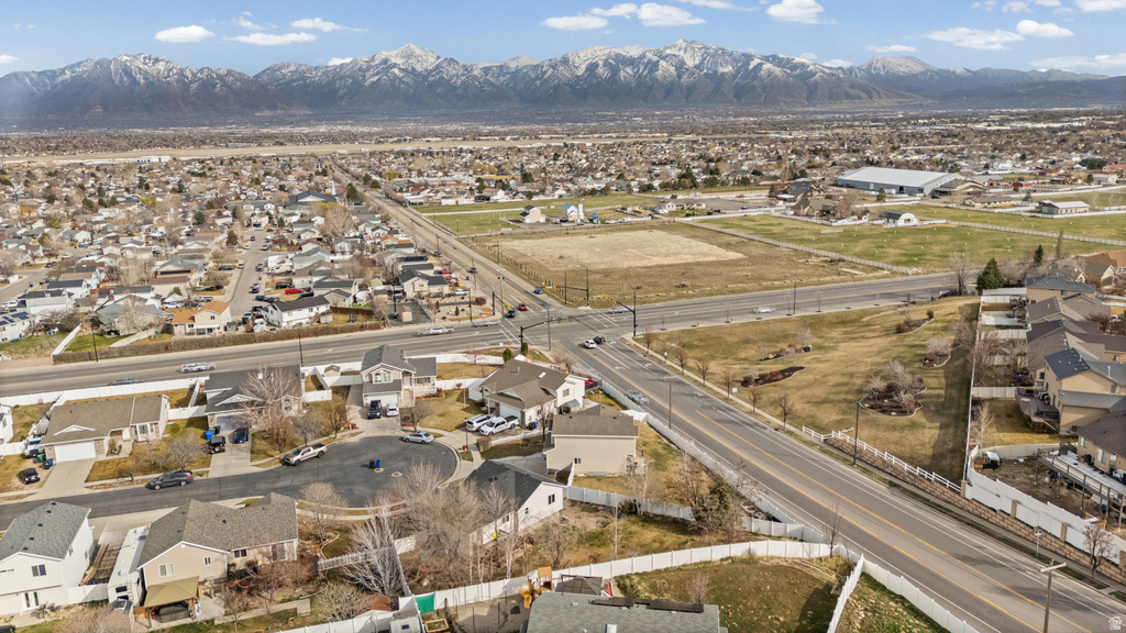 6976 S KOKOPELLI CT West Jordan, UT 84081