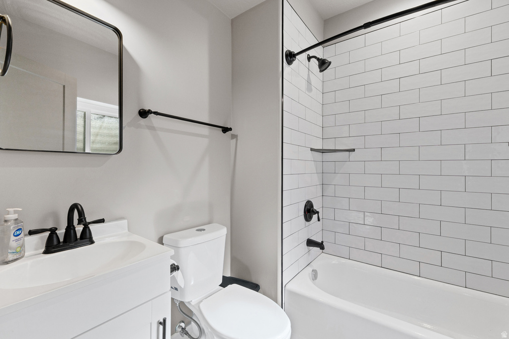 6976 S KOKOPELLI CT West Jordan, UT 84081