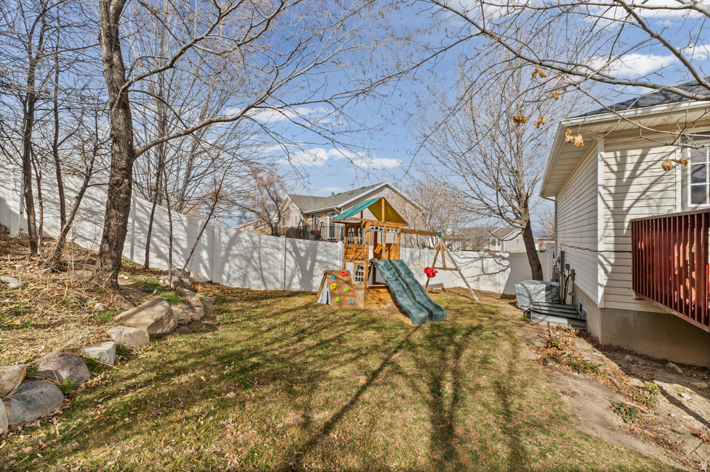 6976 S KOKOPELLI CT West Jordan, UT 84081