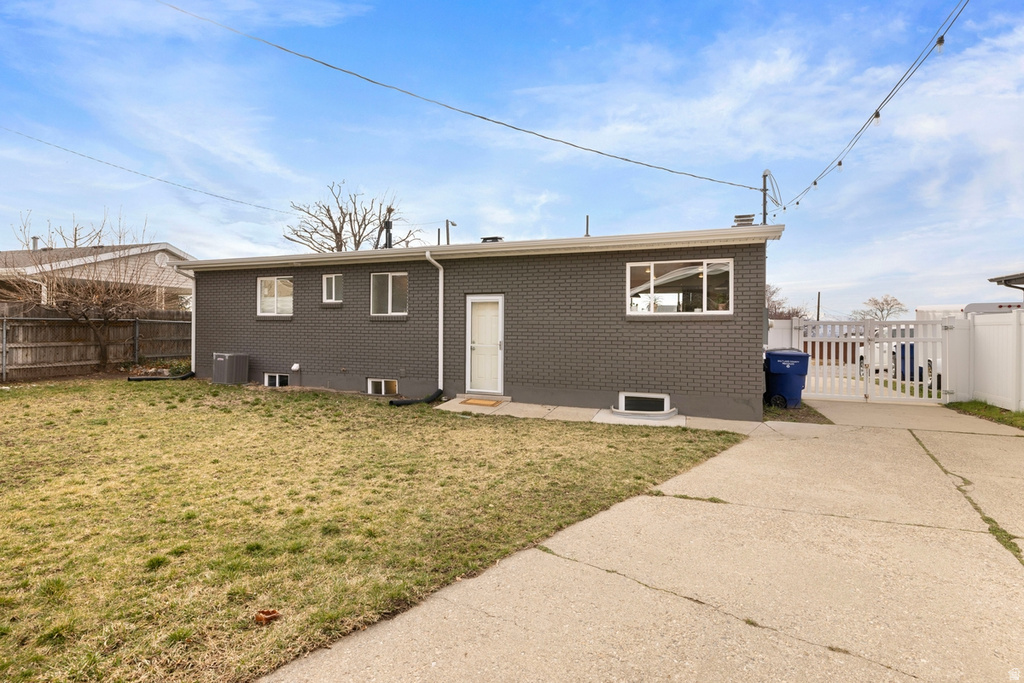 3733 S TERRACE HEIGHTS RD Salt Lake City, UT 84109