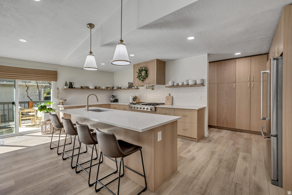 10870 S LOSTWOOD DR Sandy, UT 84092