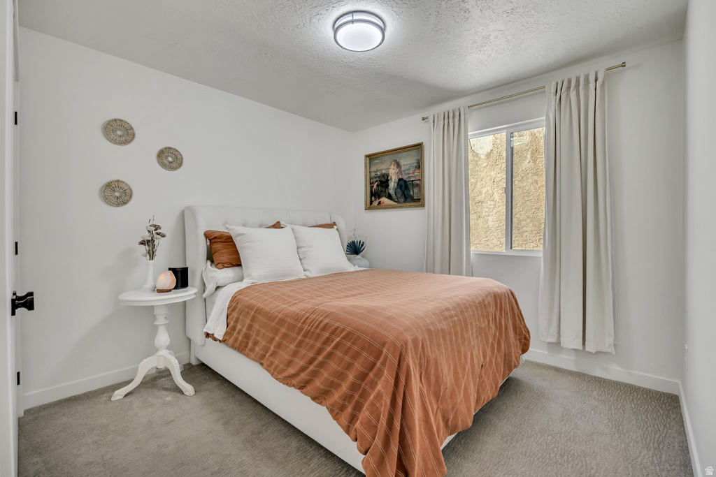 10870 S LOSTWOOD DR Sandy, UT 84092