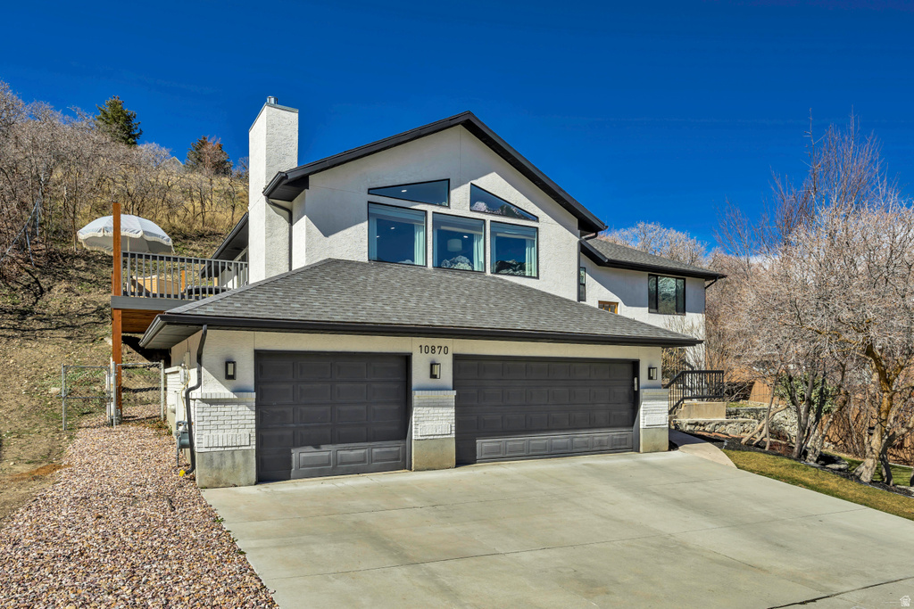 10870 S LOSTWOOD DR Sandy, UT 84092