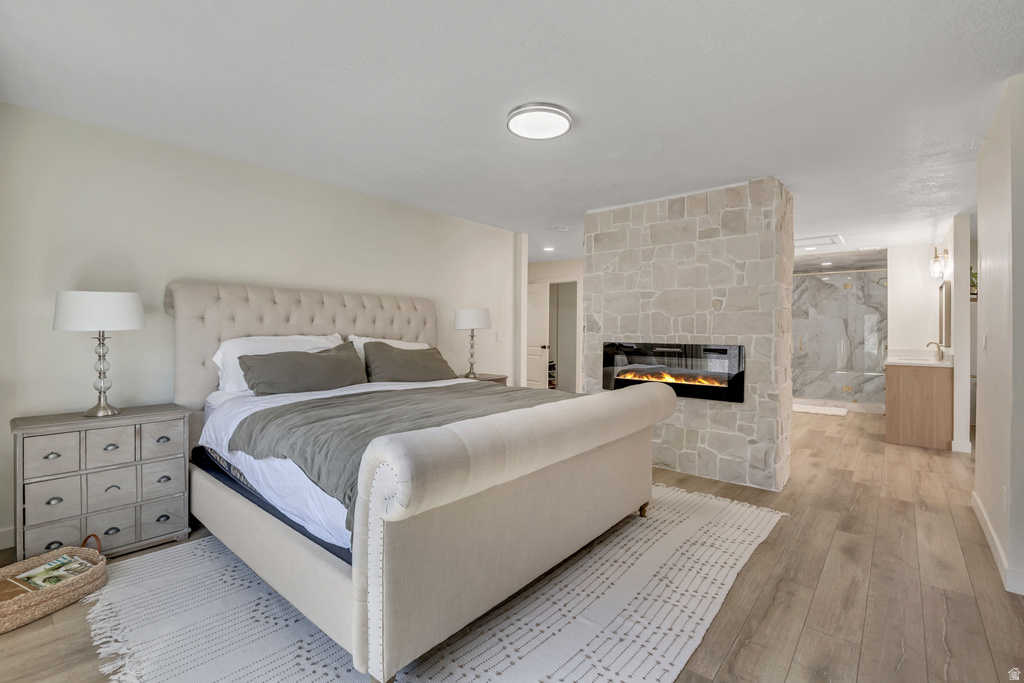 10870 S LOSTWOOD DR Sandy, UT 84092