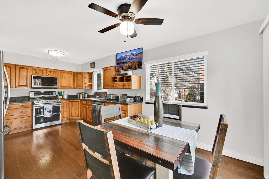 2329 E WOODCHUCK CIR Sandy, UT 84093