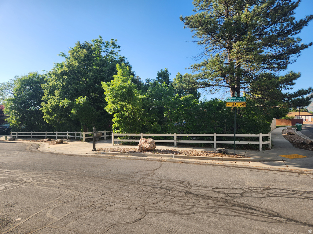 2329 E WOODCHUCK CIR Sandy, UT 84093