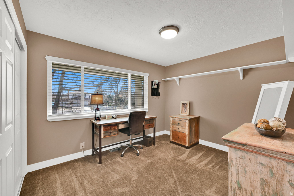 2329 E WOODCHUCK CIR Sandy, UT 84093