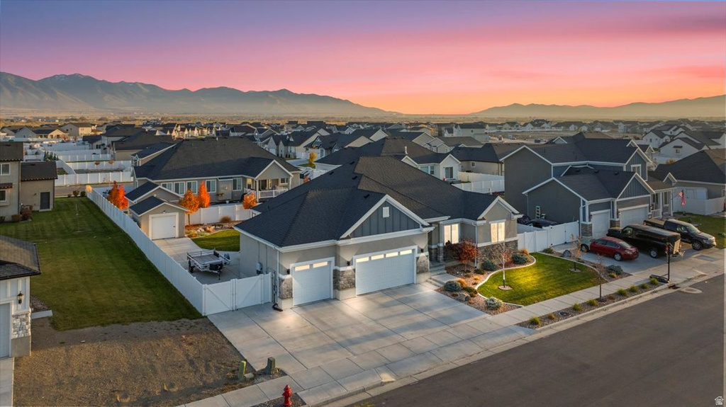 889 W SAGEWOOD DR Stansbury Park, UT 84074