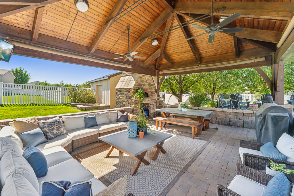 1103 E LONE PEAK LN Draper, UT 84020