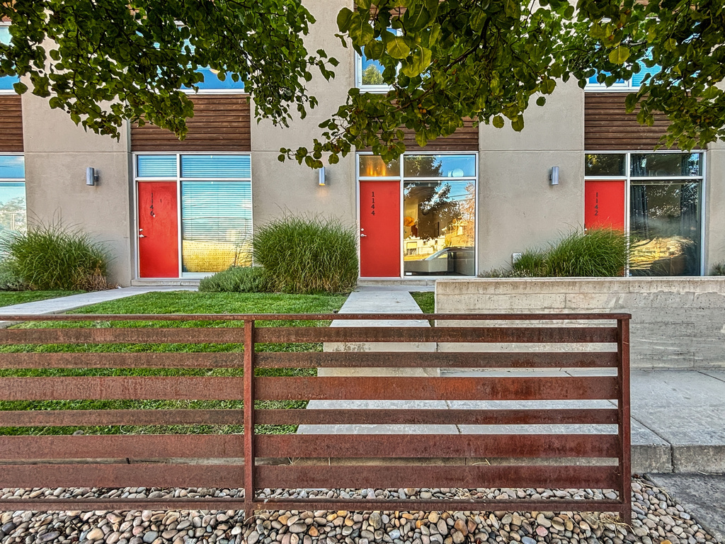 1144 S WEST TEMPLE Salt Lake City, UT 84101