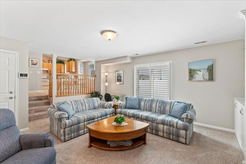 8260 S 560 E Sandy, UT 84070