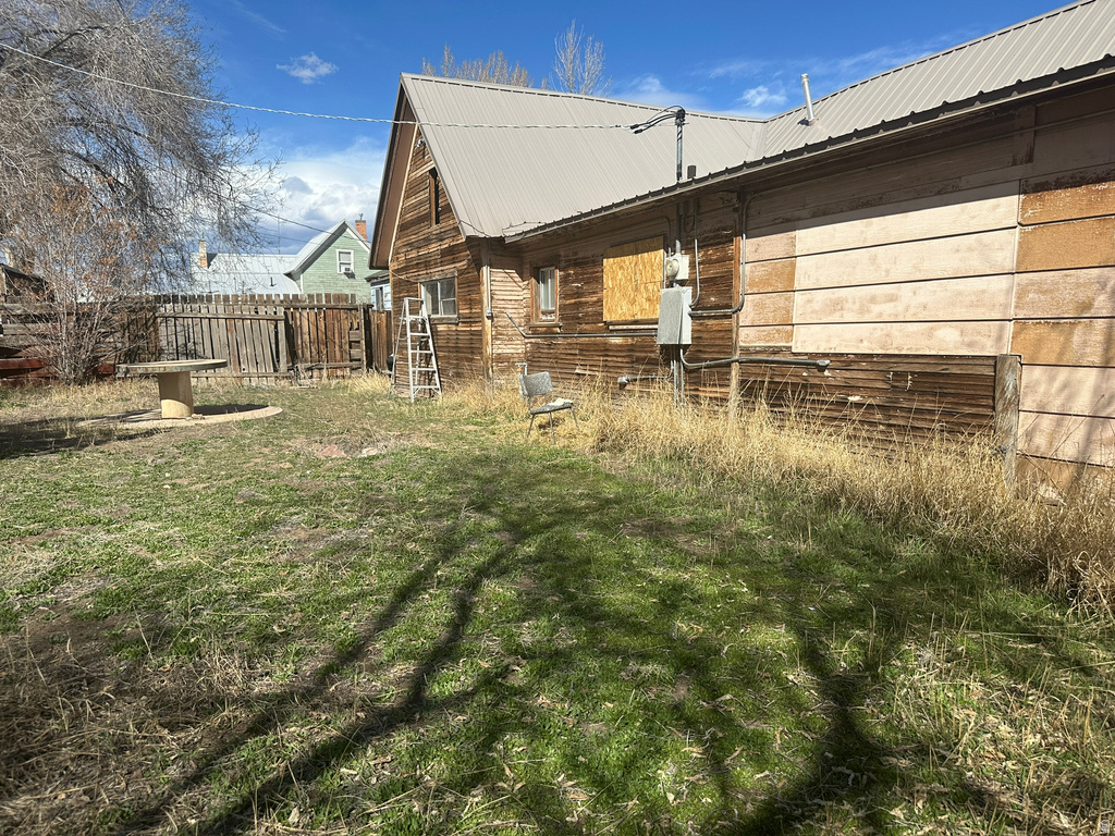 352 S 100 W Vernal, UT 84078
