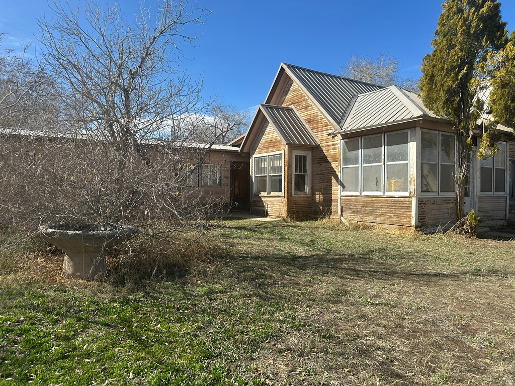 352 S 100 W Vernal, UT 84078