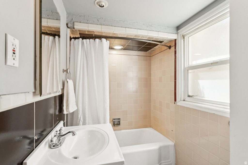 1925 E HILLCREST AVE Salt Lake City, UT 84106