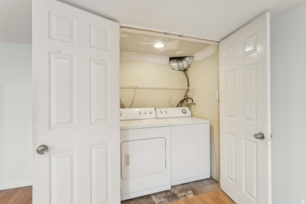 1925 E HILLCREST AVE Salt Lake City, UT 84106