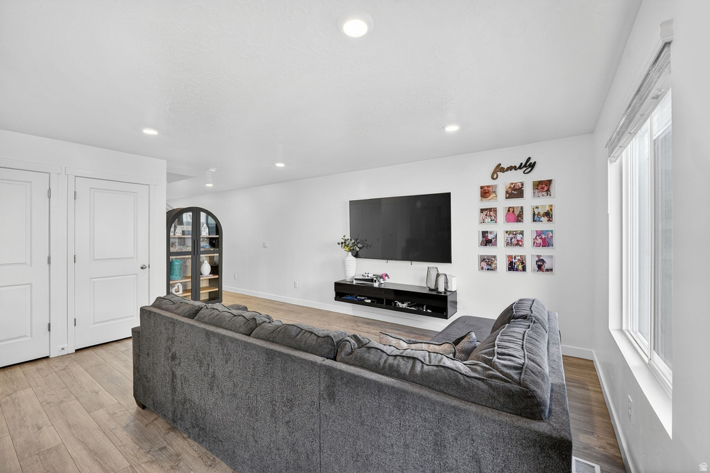 3850 S IRON BARON DR #1270 Magna, UT 84044