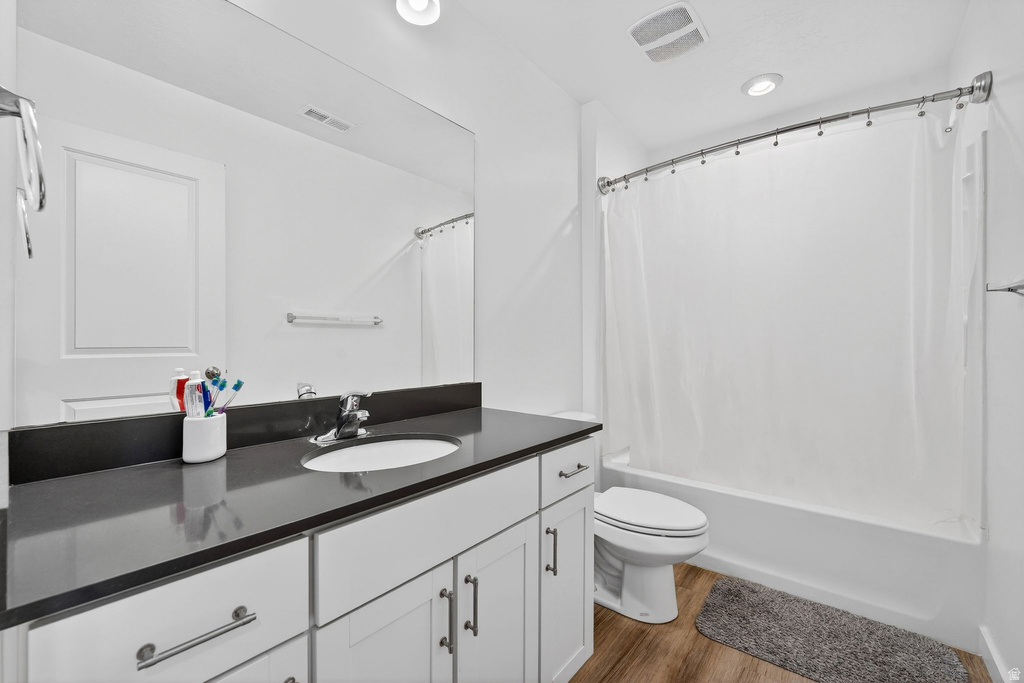 3850 S IRON BARON DR #1270 Magna, UT 84044