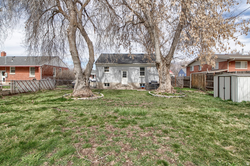 719 BEL MAR DR South Ogden, UT 84403
