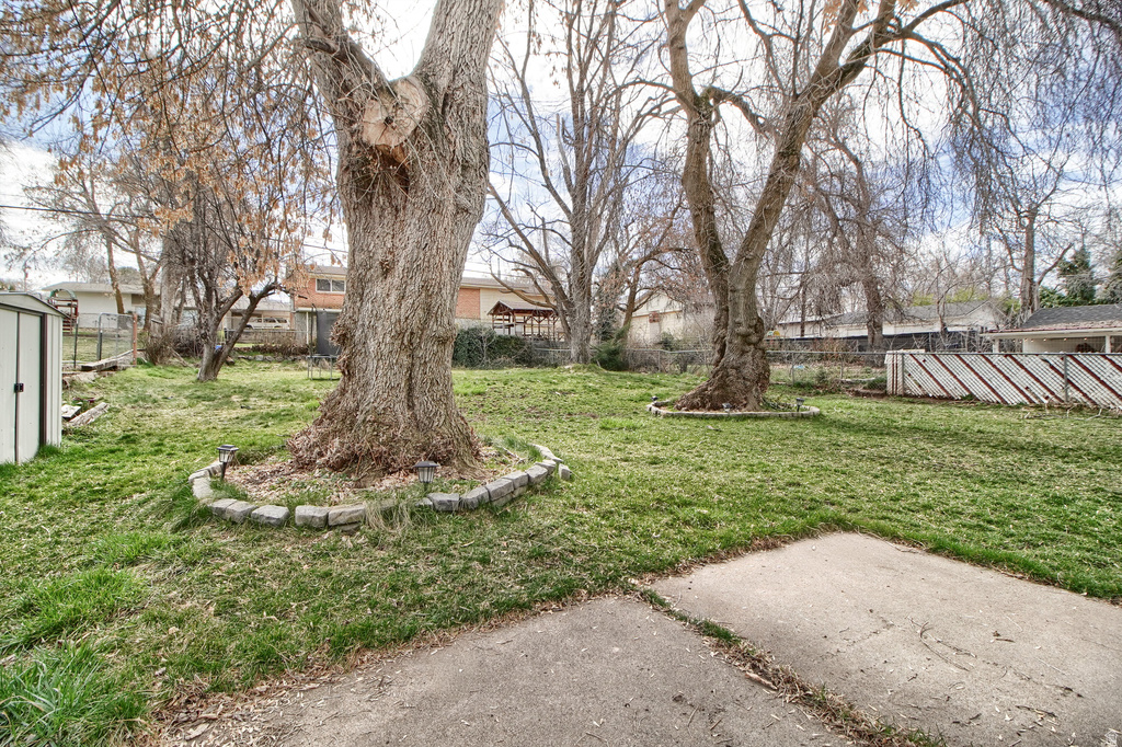 719 BEL MAR DR South Ogden, UT 84403