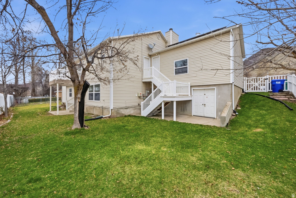 563 N 220 E Centerville, UT 84014