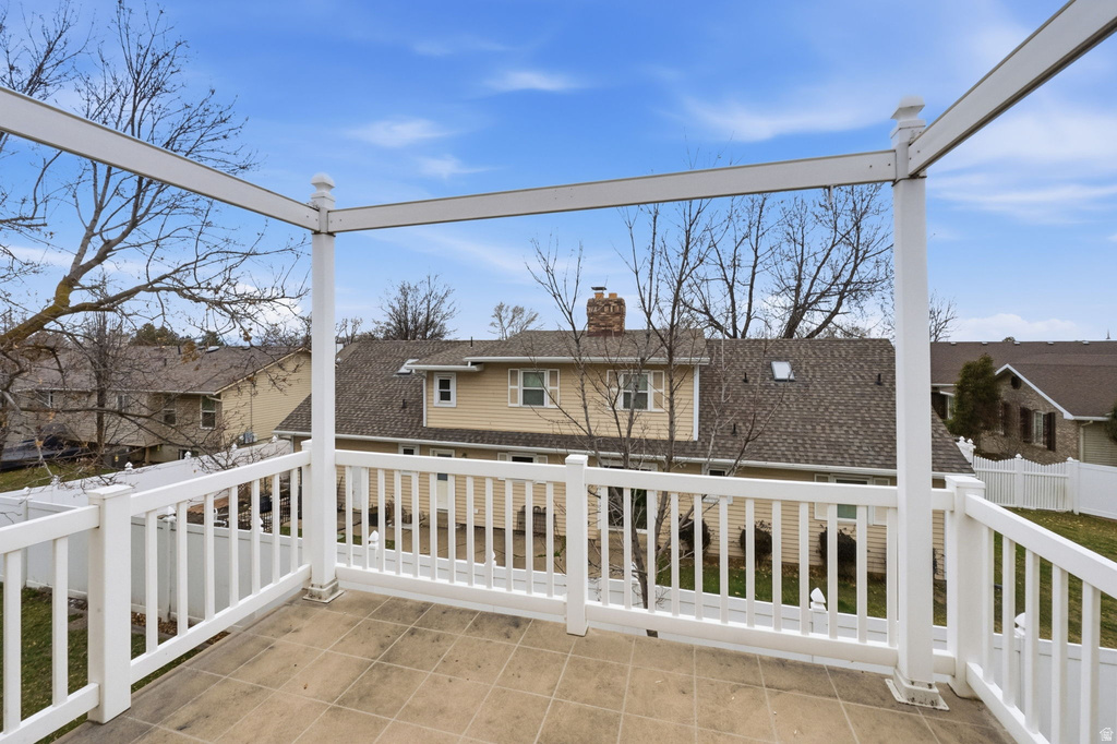 563 N 220 E Centerville, UT 84014