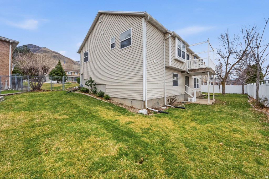 563 N 220 E Centerville, UT 84014