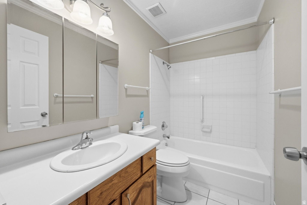 563 N 220 E Centerville, UT 84014