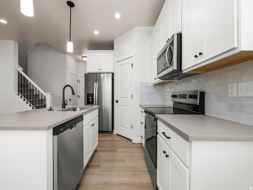 920 N HILLCREST LN Lehi, UT 84048