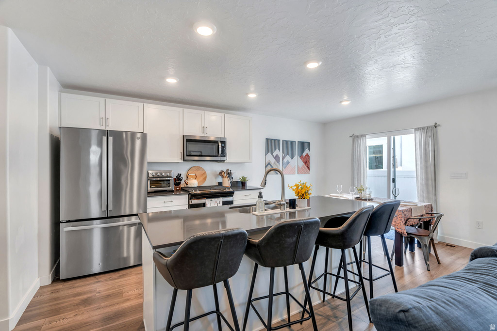 1082 E DORY BOAT RD Saratoga Springs, UT 84045