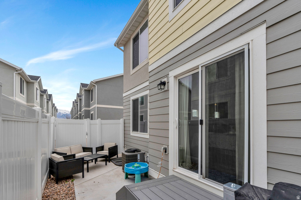 1082 E DORY BOAT RD Saratoga Springs, UT 84045