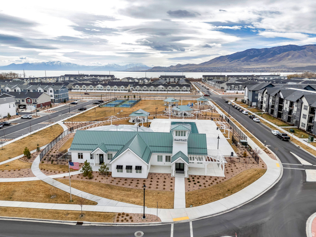 1082 E DORY BOAT RD Saratoga Springs, UT 84045