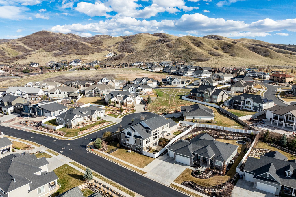 910 S PACE PL North Salt Lake, UT 84054