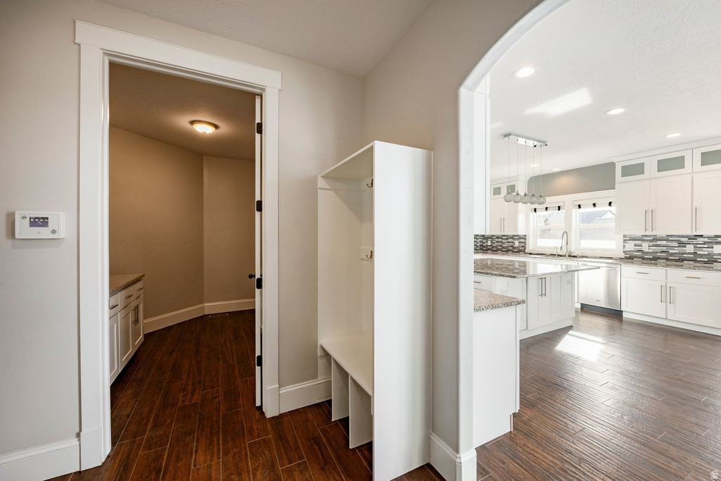 910 S PACE PL North Salt Lake, UT 84054