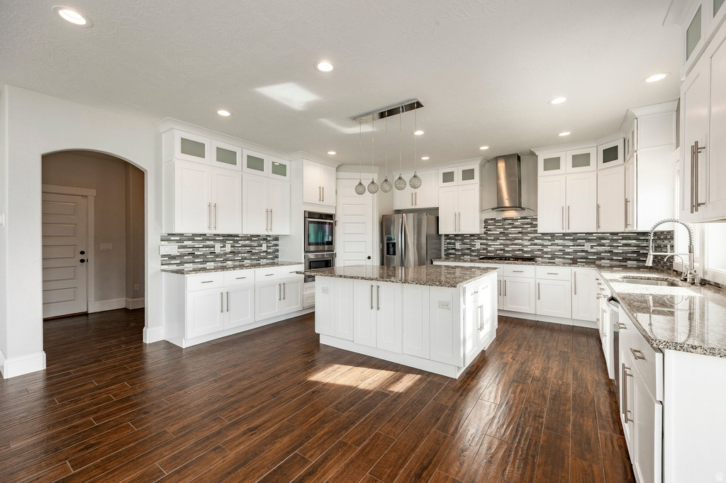 910 S PACE PL North Salt Lake, UT 84054