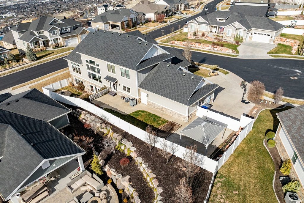 910 S PACE PL North Salt Lake, UT 84054